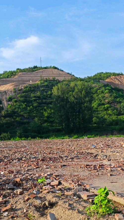 617日,实拍张家口乌拉哈达水库工程的拆迁区域